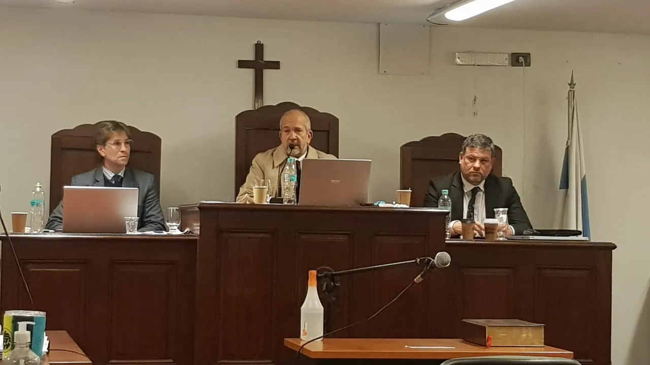 WhatsApp Image 2025-06-18 at 01.25.05