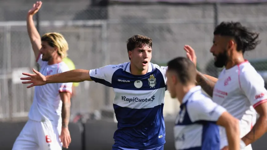 panaro-festejando-su-gol-ante-barracas-con-gimnasia_862x485