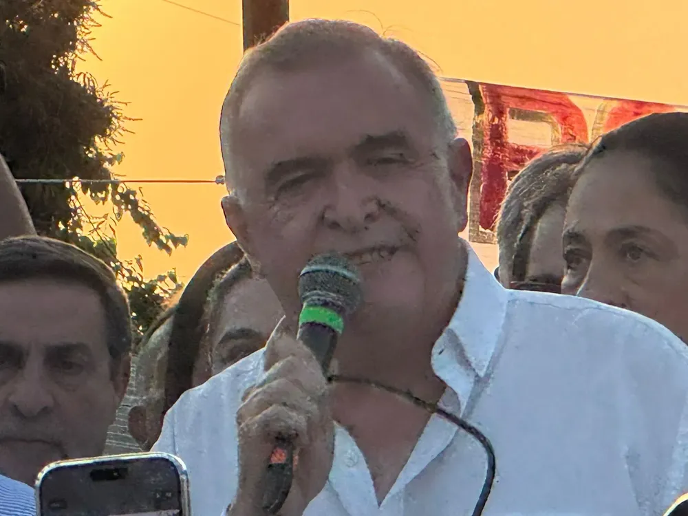 f15d8fb1-1222-4122-8956-4fb2f78a7c43