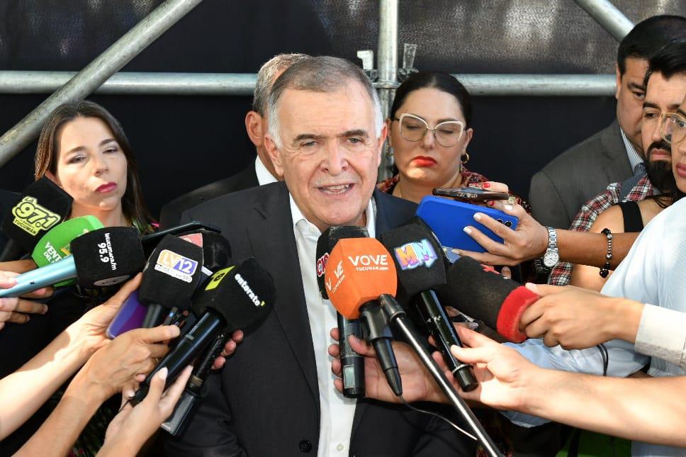 6d84c099-bb1d-4e80-8e89-9bb14a8c5387