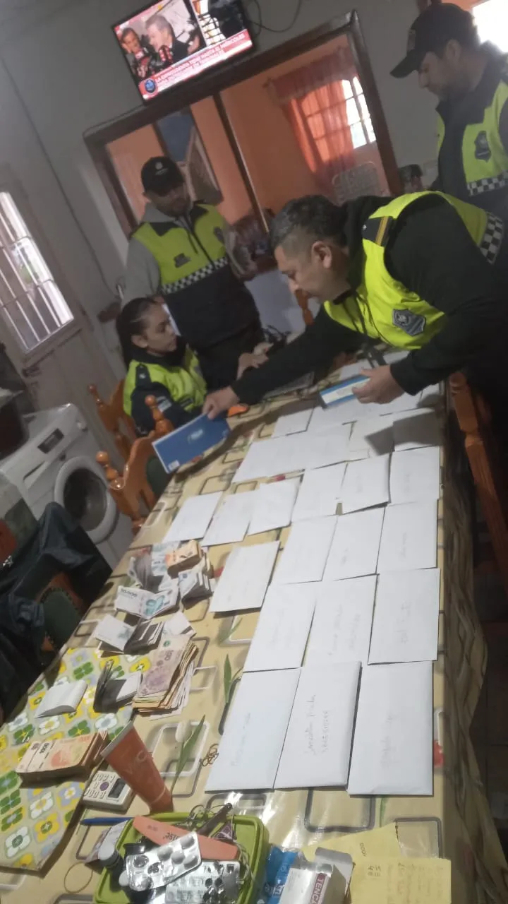 WhatsApp Image 2025-06-12 at 17.07.49 (1)