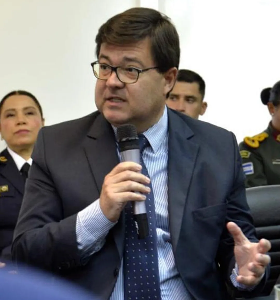 ministro AGUERO GAMBOA