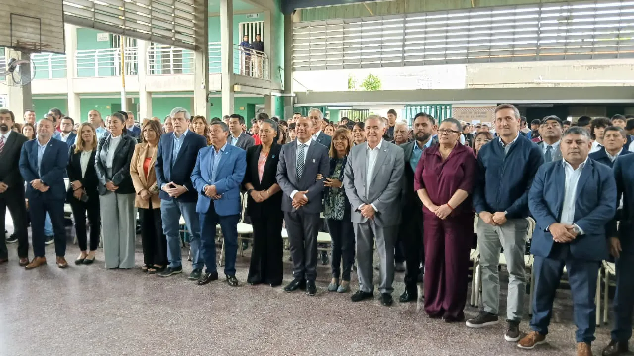 fe028b83-b73e-427e-8b23-361dea896331