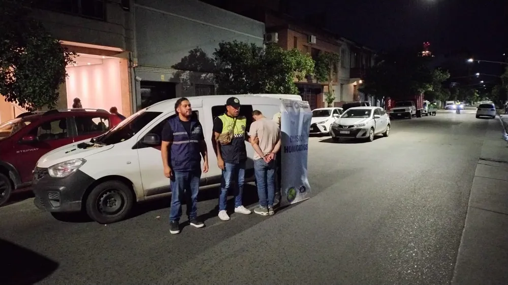 8f82ad14-1ac6-4c26-8e21-afed7936acbf