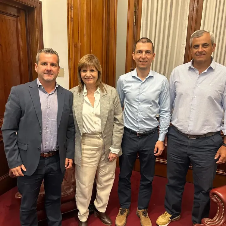 d0c2227e-3b3a-48ed-be4f-6b9737d0a39a