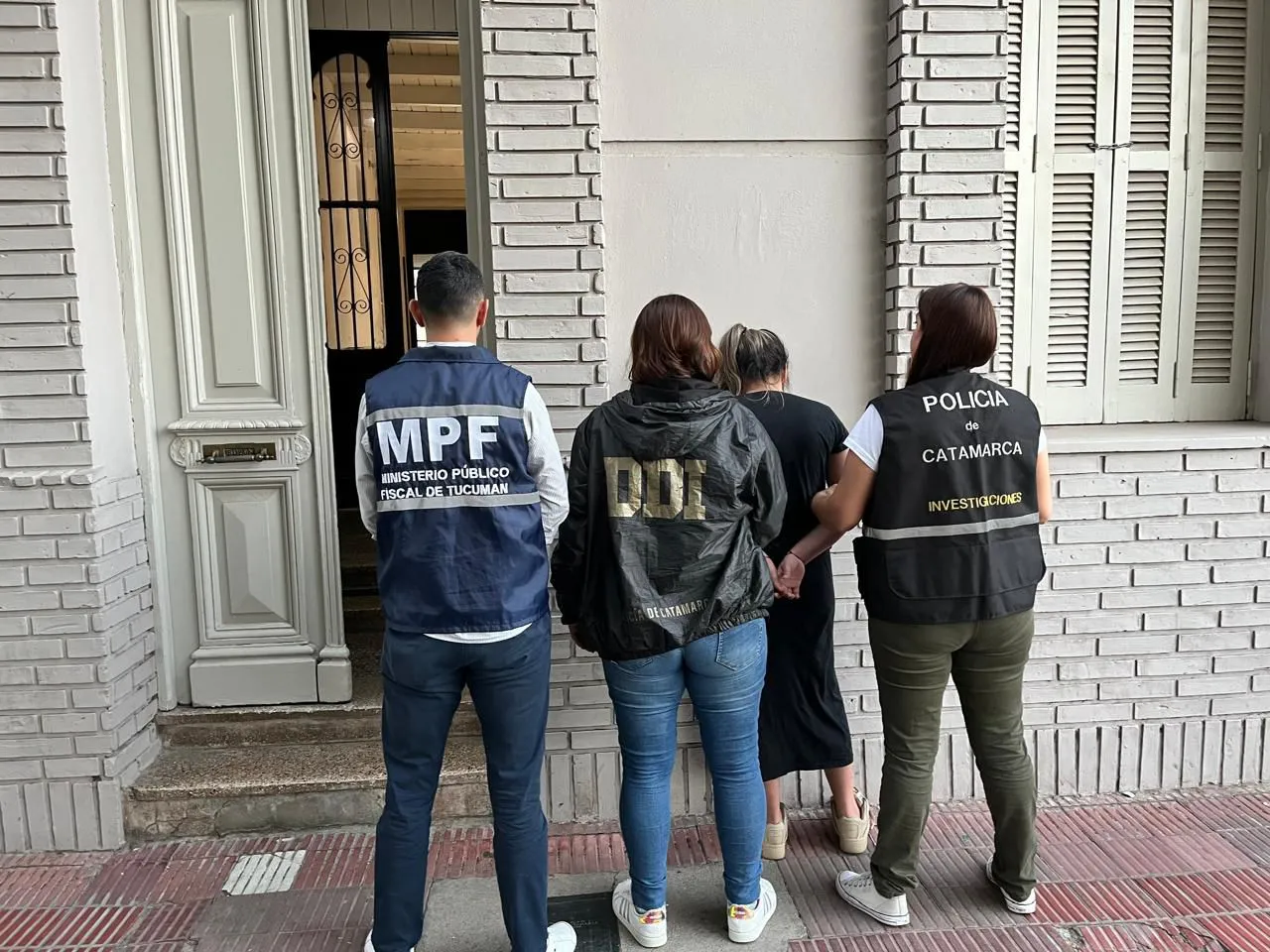 e39adaaa-aecf-47c7-8fc8-56c8169795ab