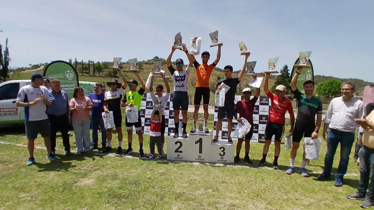 WhatsApp Image 2025-10-05 at 21.06.04