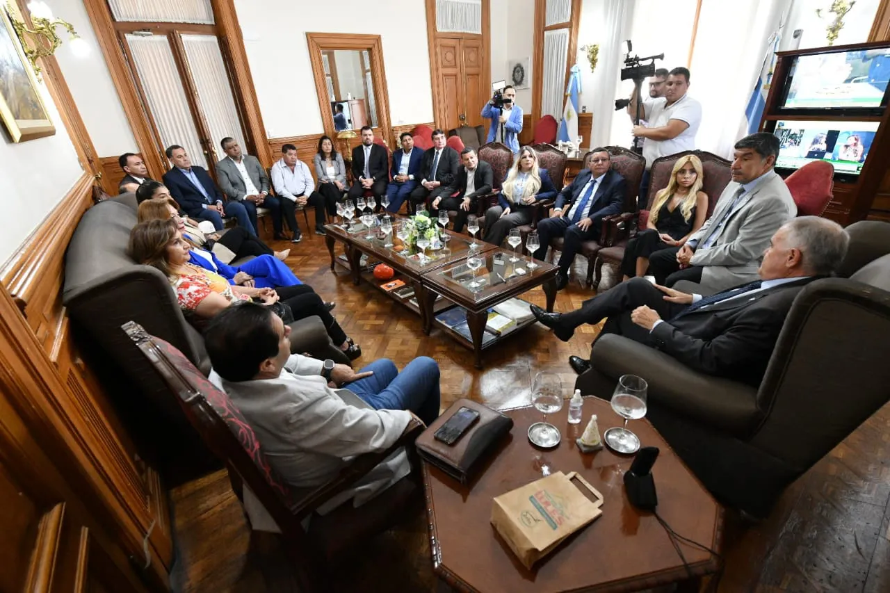 dbc277f4-637c-4520-9b58-3c5440683e77