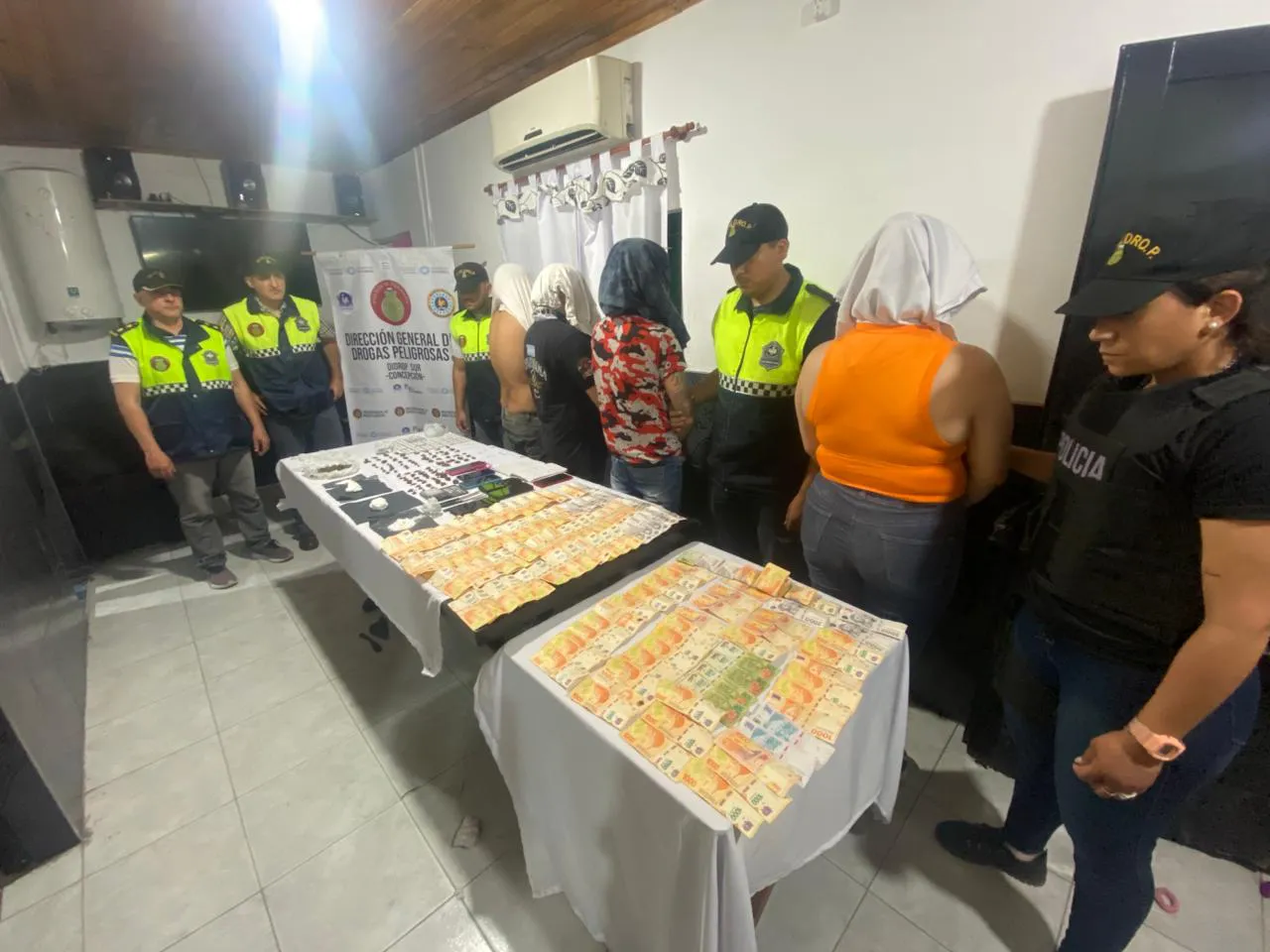 WhatsApp Image 2025-10-06 at 08.03.54